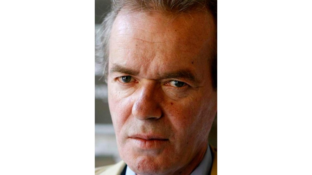 De izquierda a derecha, Martin Amis, Enrique Vila Matas, Elena Poniatowska e Isabel Allende.