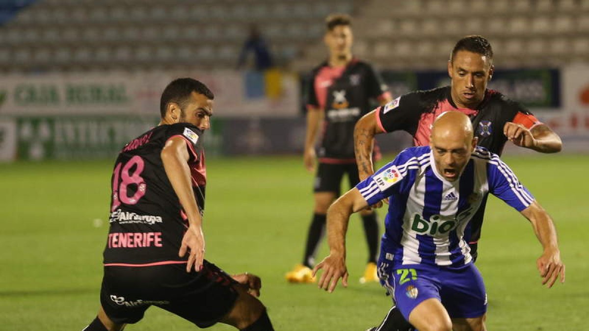 La Deportiva ganó al Tenerife en el partido de inauguración de la pasada Liga.