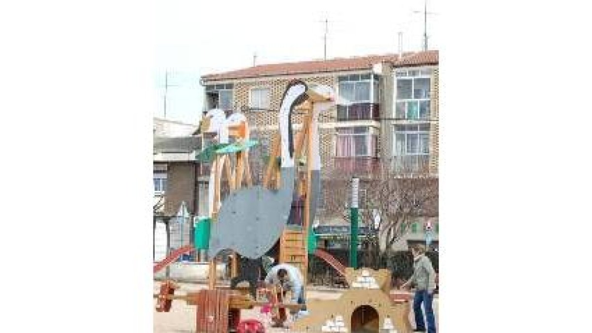 Área de recreo del parque de la Era de Trobajo que ha resultado ganador
