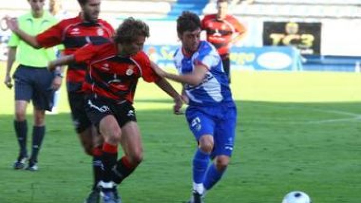 La vuelta de Jonatan Valle a El Toralín cada día parece más cercana.