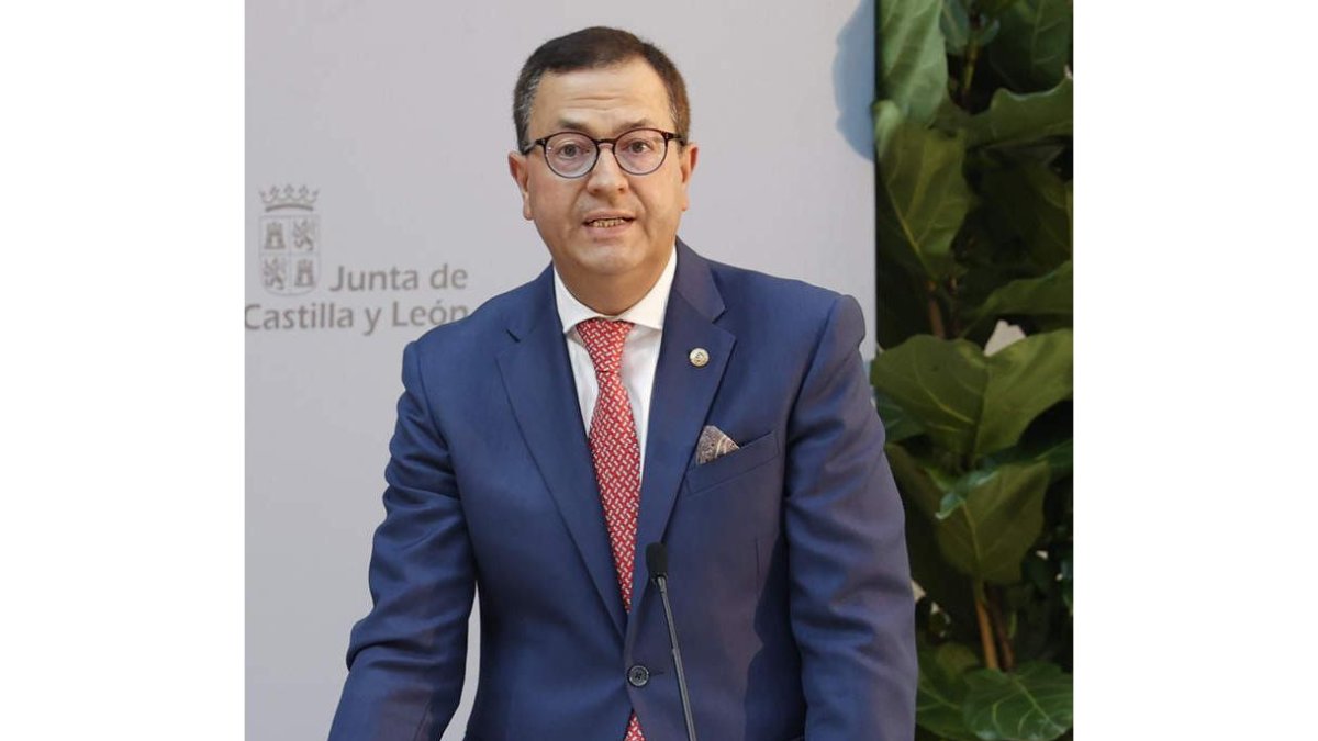 El director de Acción Exterior de la Junta. IVÁN TOMÉ