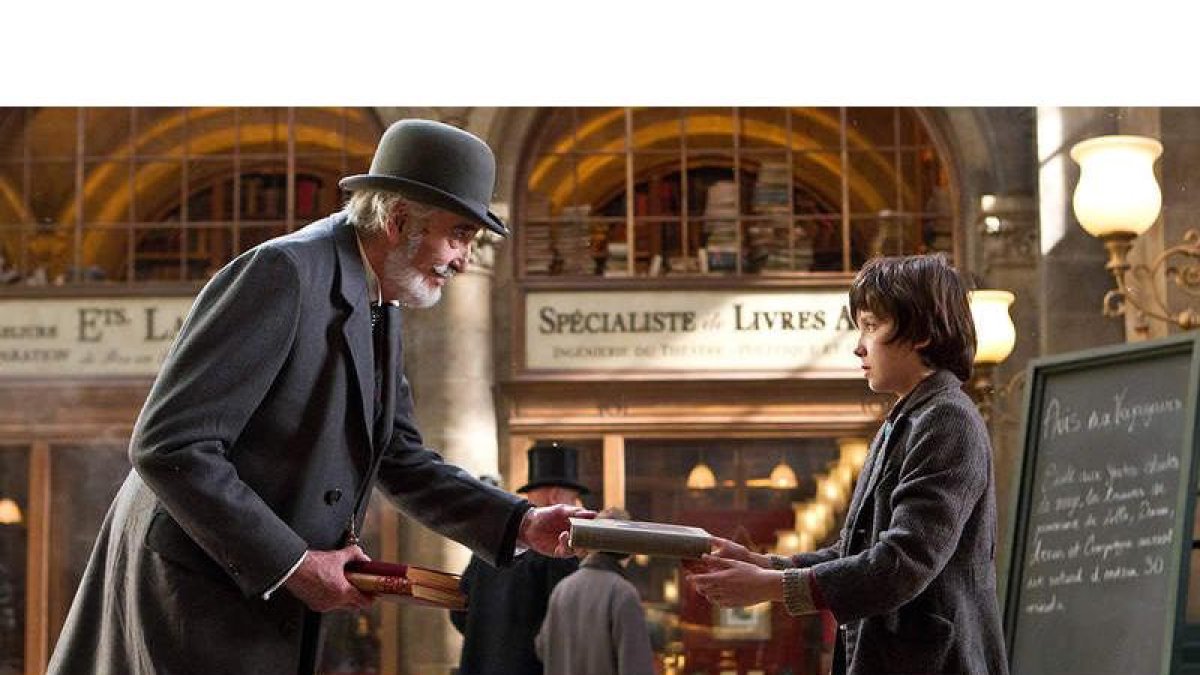 Escena de ‘La invención de Hugo’, que se recrea demasiado en florituras técnicas, sobre todo en la primera parte.