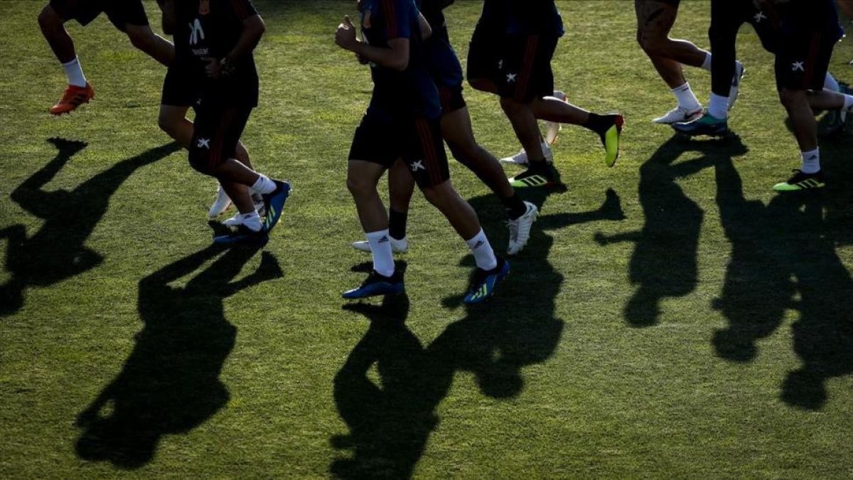 Los jugadores de la selección española se entrenan en Krasnodar