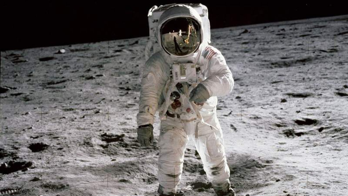 El alunizaje de la misión estadounidense del Apolo 11 tuvo una importante colaboración española. NEIL ARMSTRONG/NASA HANDOUT