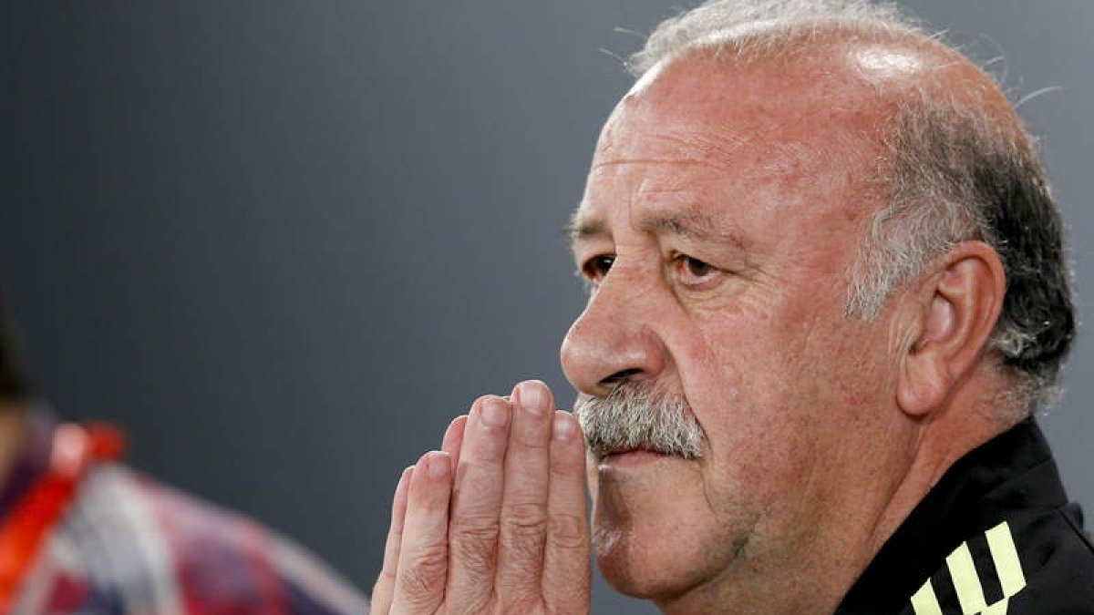 El entrenador español Vicente del Bosque, durante la rueda de prensa que ofreció ayer.