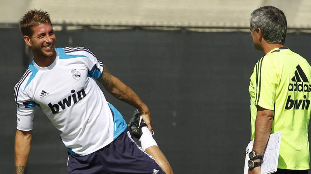 Sergio Ramos y José Mourinho han abierto otro frente en el vestuario del Madrid.