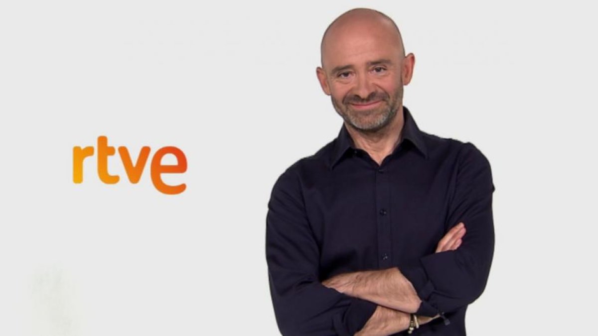 Antonio Lobato, en una imagen colgada en las redes en la que se confirma su fichaje por TVE.