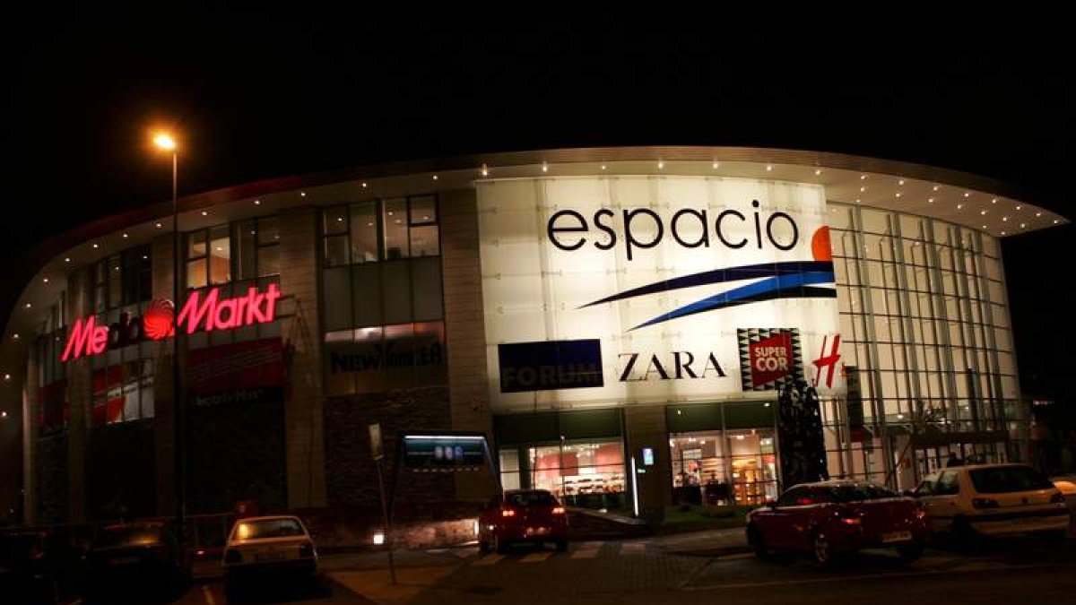Fachada de Espacio León.