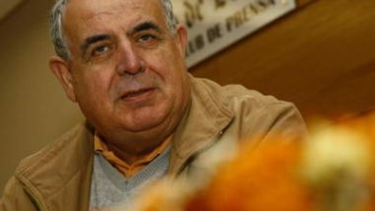 Martín Turrado Vidal ha publicado, además, siete libros sobre la Historia de la Policía Española