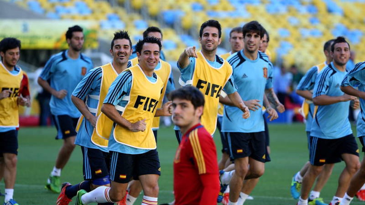 Los jugadores de la selección española durante un entrenamiento oficial en Maracaná.