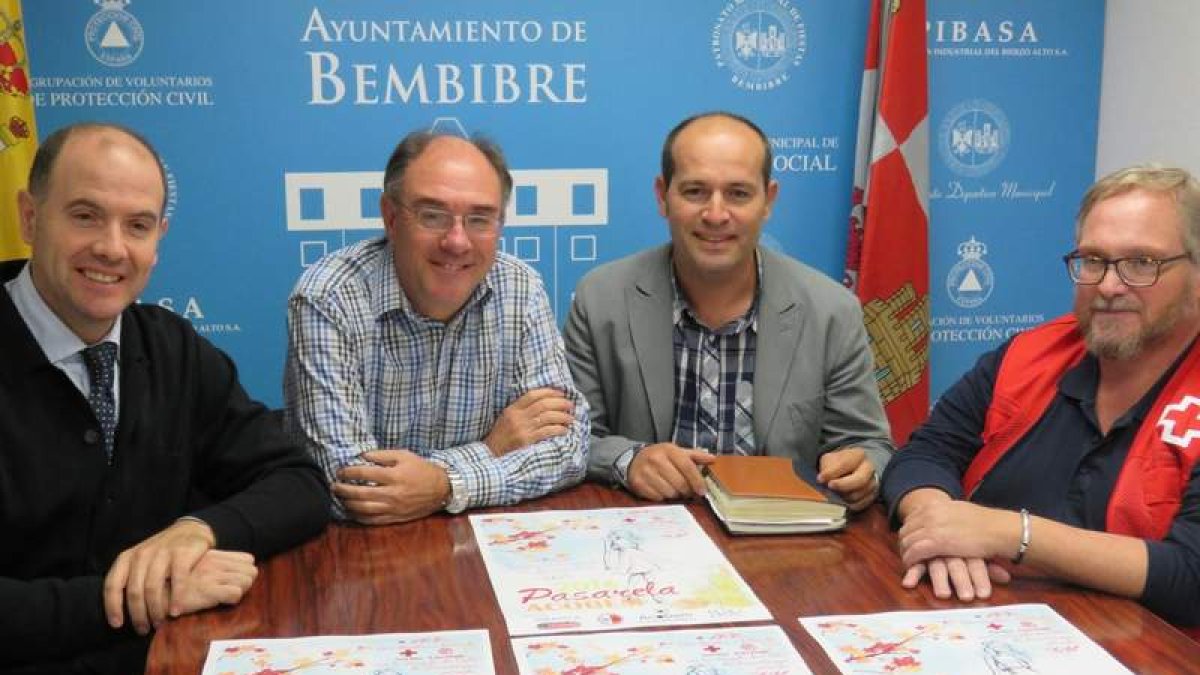 Acobem y el Ayuntamiento presentaron ayer el desfile. CEBRONES