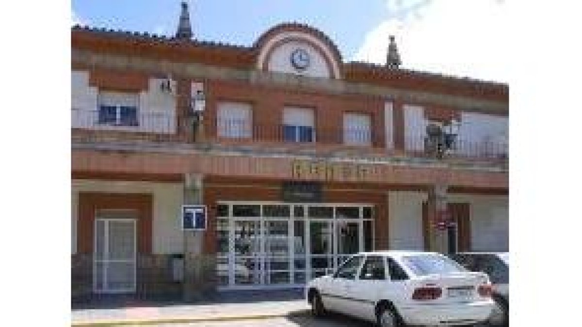 Imagen de la estación de Renfe en la capital berciana