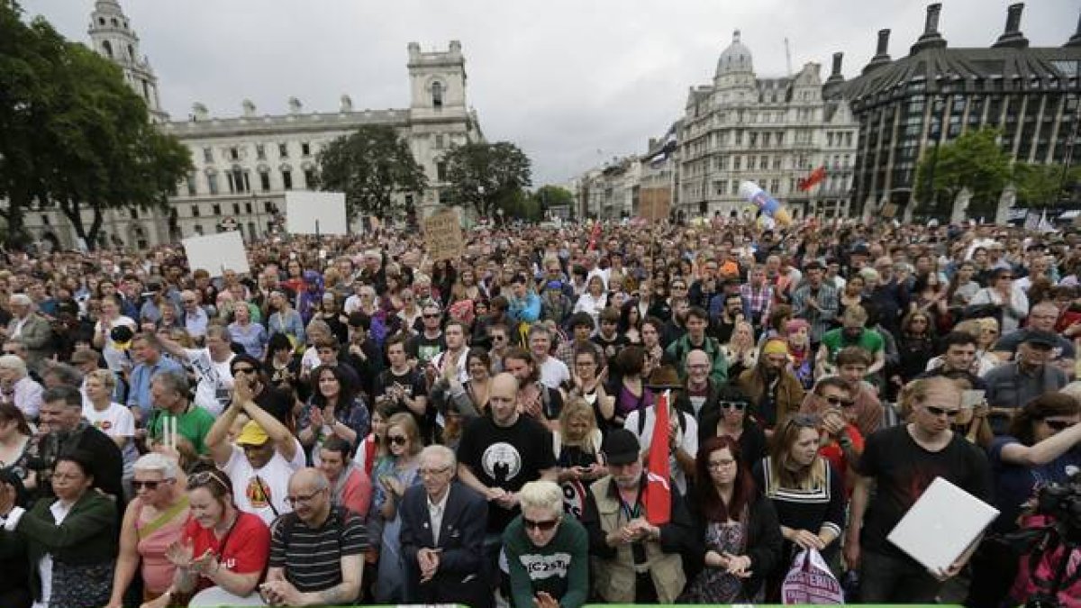 Manifestantes en Londres durante laa protestas antiausteridad de este sábado.