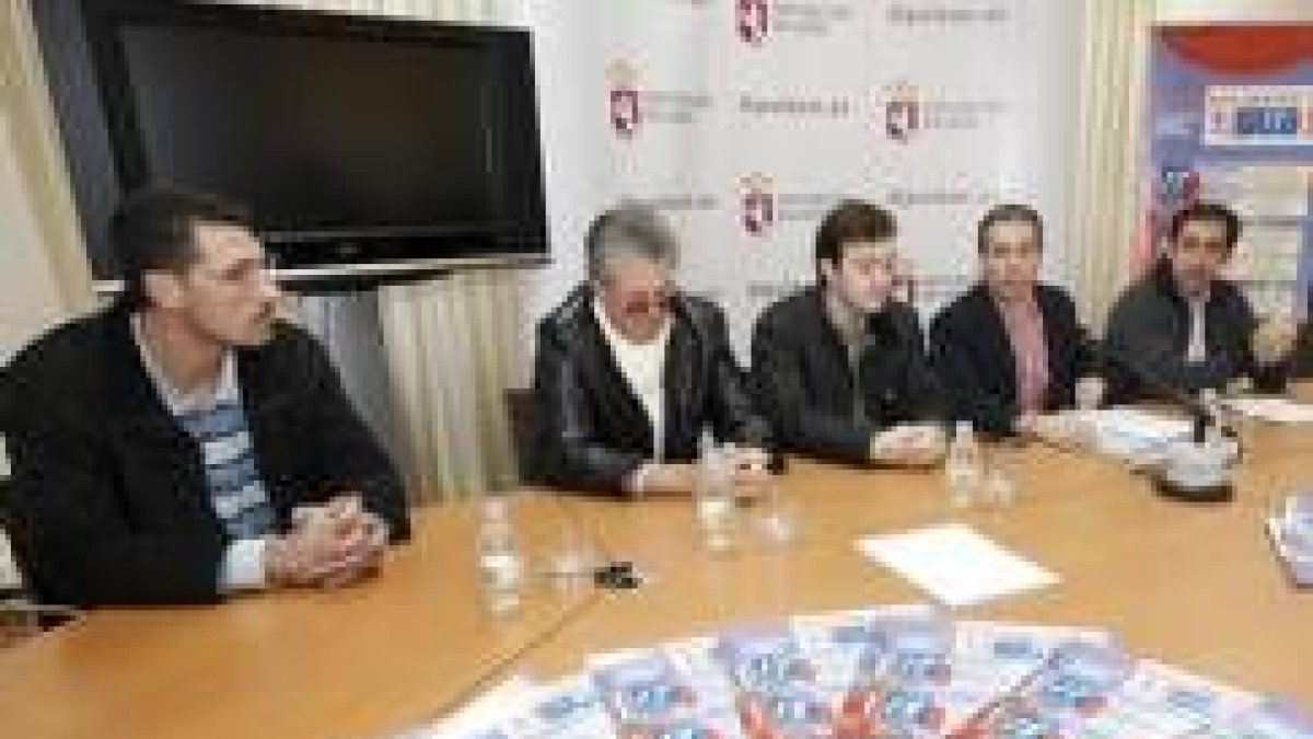 José María López Benito, junto a Emilio Fernández, Joaquín Rodríguez, Martín Ferrer y Simón Callejo