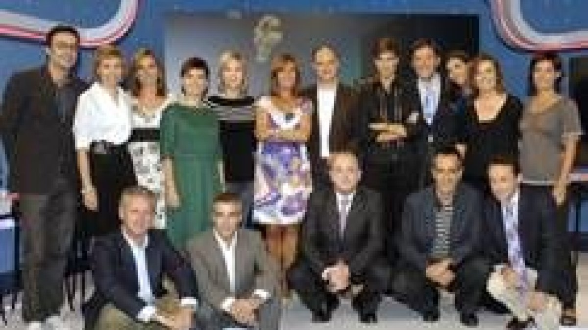 Presentadores de los informativos de TVE, durante el acto de ayer