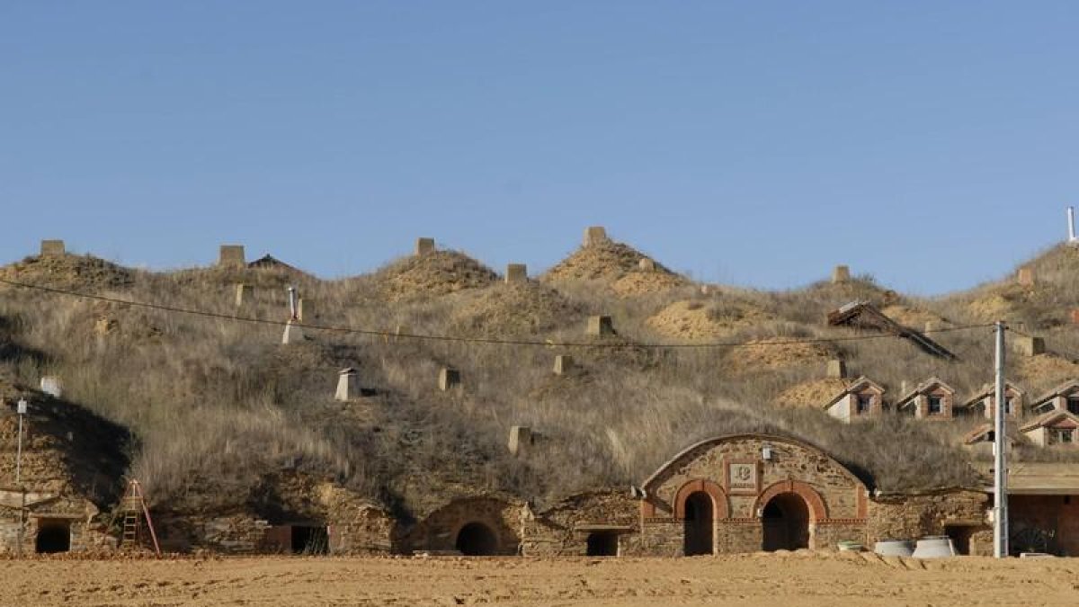 Bodegas de San Adrián del Valle