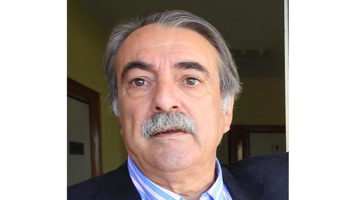 Antonio Canedo.