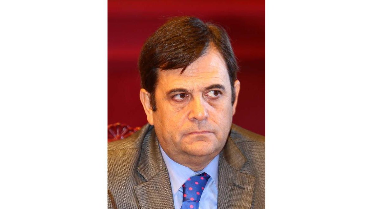 Roberto Lorenzana.