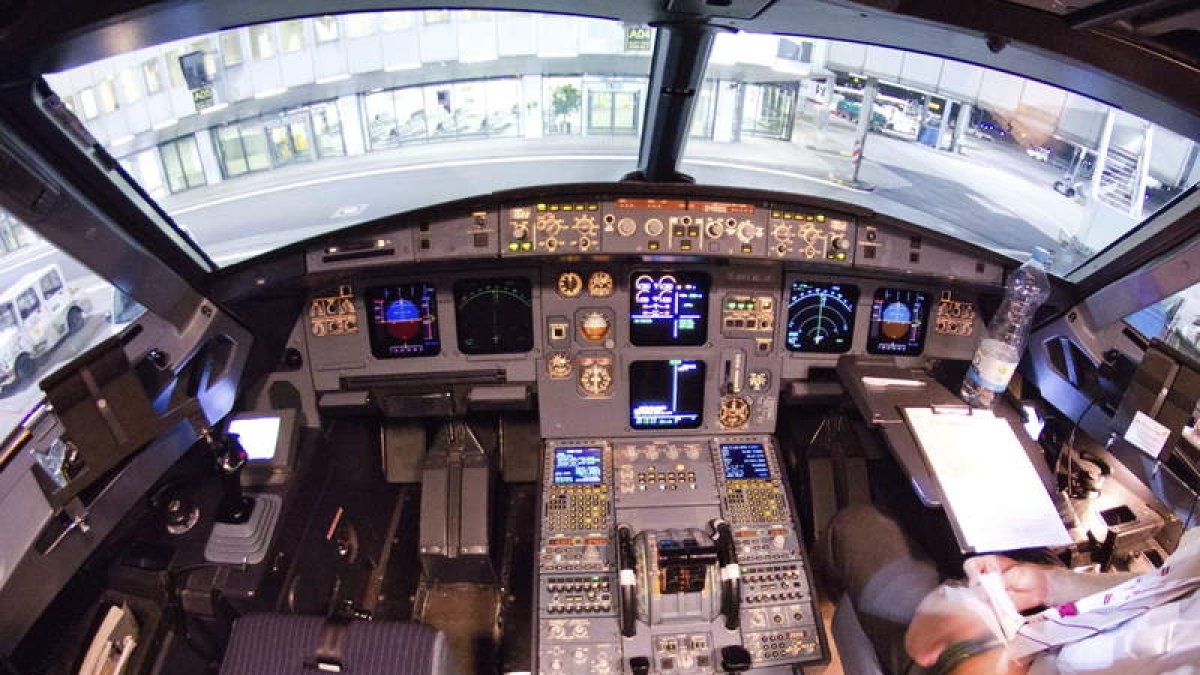 El interior de la cabina del avión de Germanwings estrellado el pasado 24 de marzo.