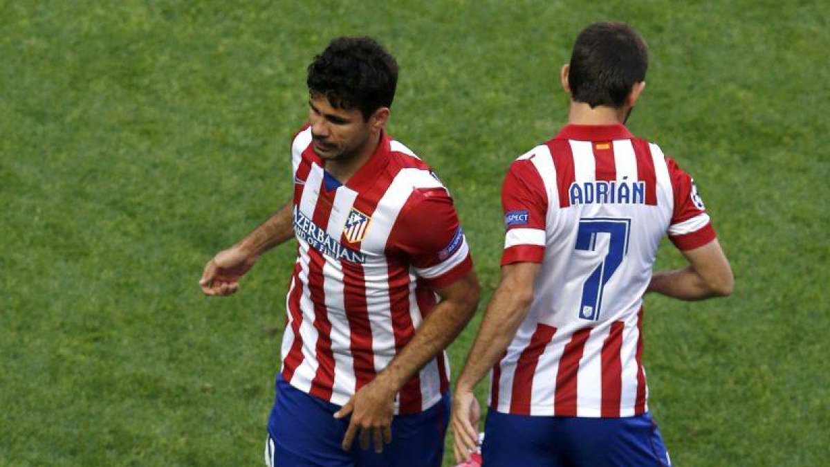 Diego Costa abandona el terreno de juego.