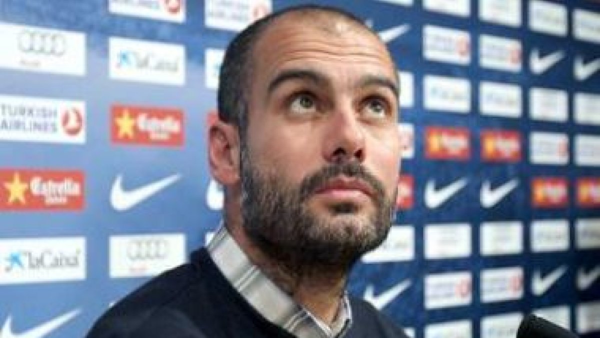 Josep Guardiola, durante la rueda de prensa ofrecida en la tarde de ayer.