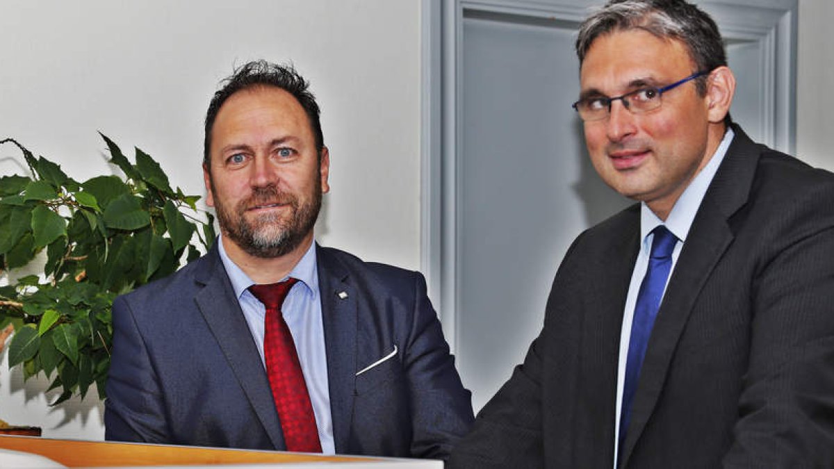 Lucio Fuertes y Luis Miguel Castro, vicepresidente y presidente de Aletic.
