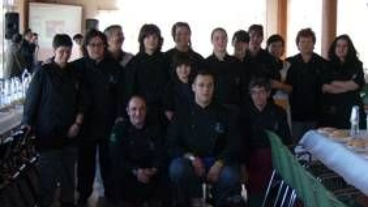 Los miembros del servicio de cátering de Asprona, que sirvieron el convite
