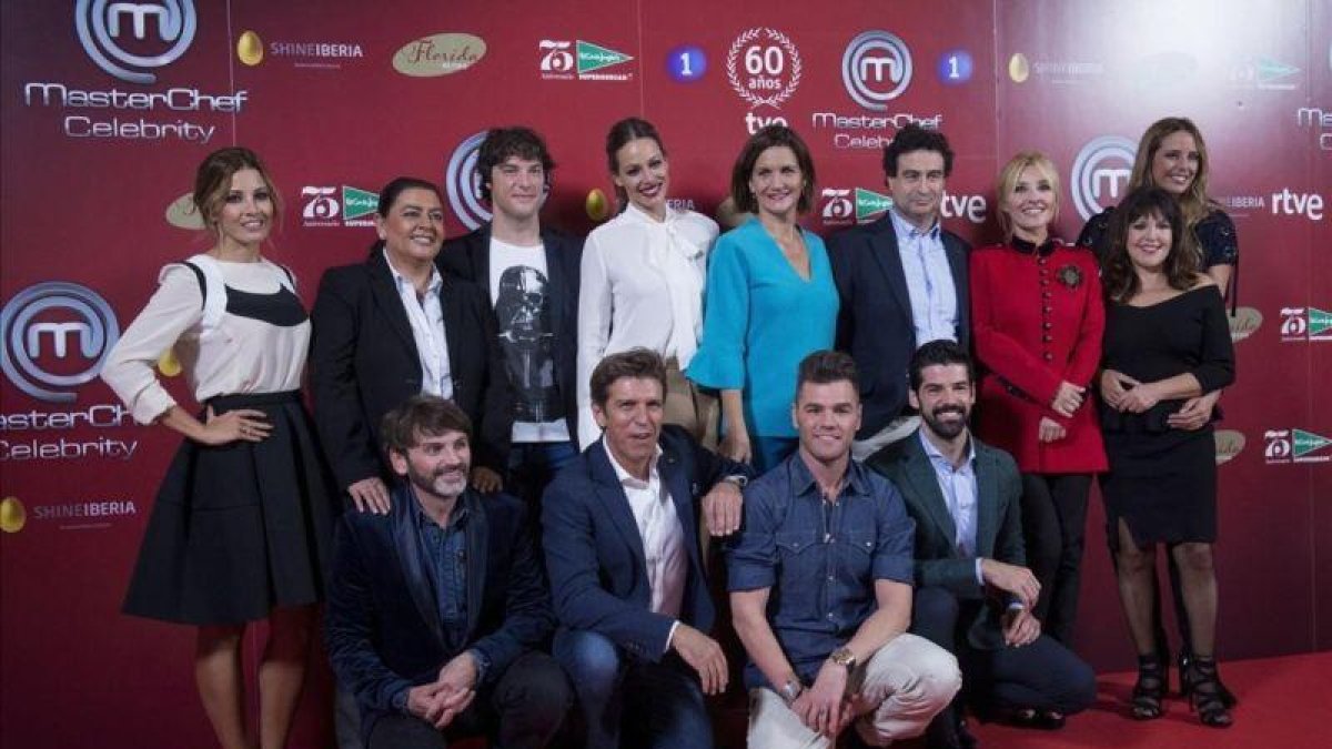 El jurado y los concursantes del nuevo concurso de TVE-1 'Masterchef Celebrity', en la presentación del programa en Madrid.