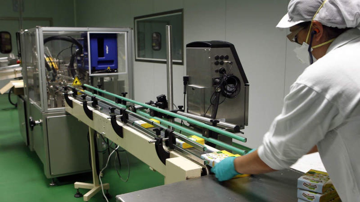 El área de fabricación y envasado cuenta con las últimas tecnologías aplicadas al proceso de producción.