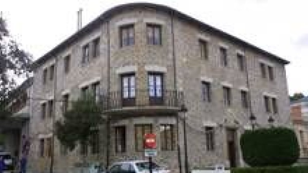 Imagen de archivo de la Casa Consistorial de Toreno