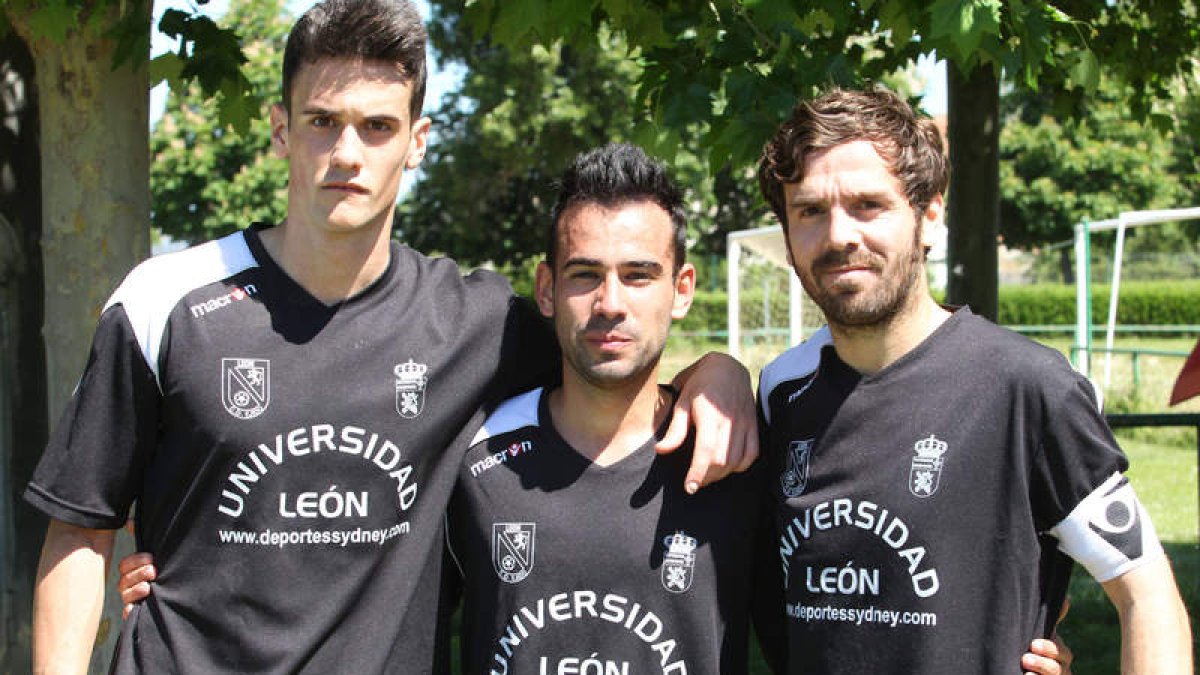 Diego, Viti y Barbero se despidieron del Ejido.
