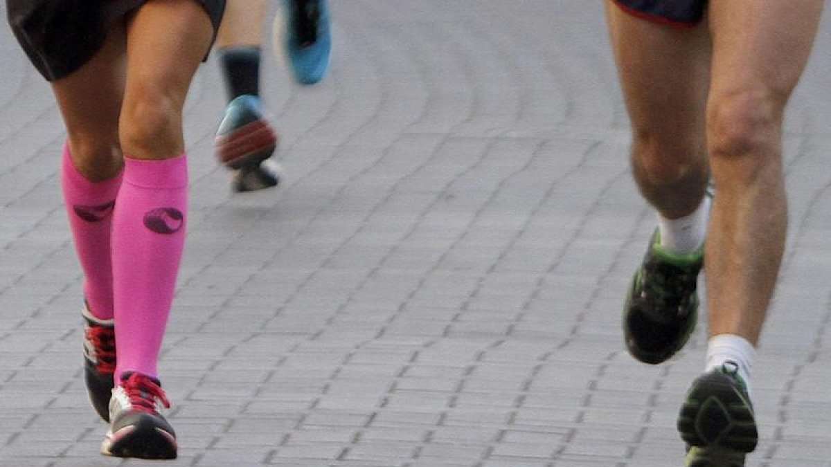 Corredores en la media maratón de León