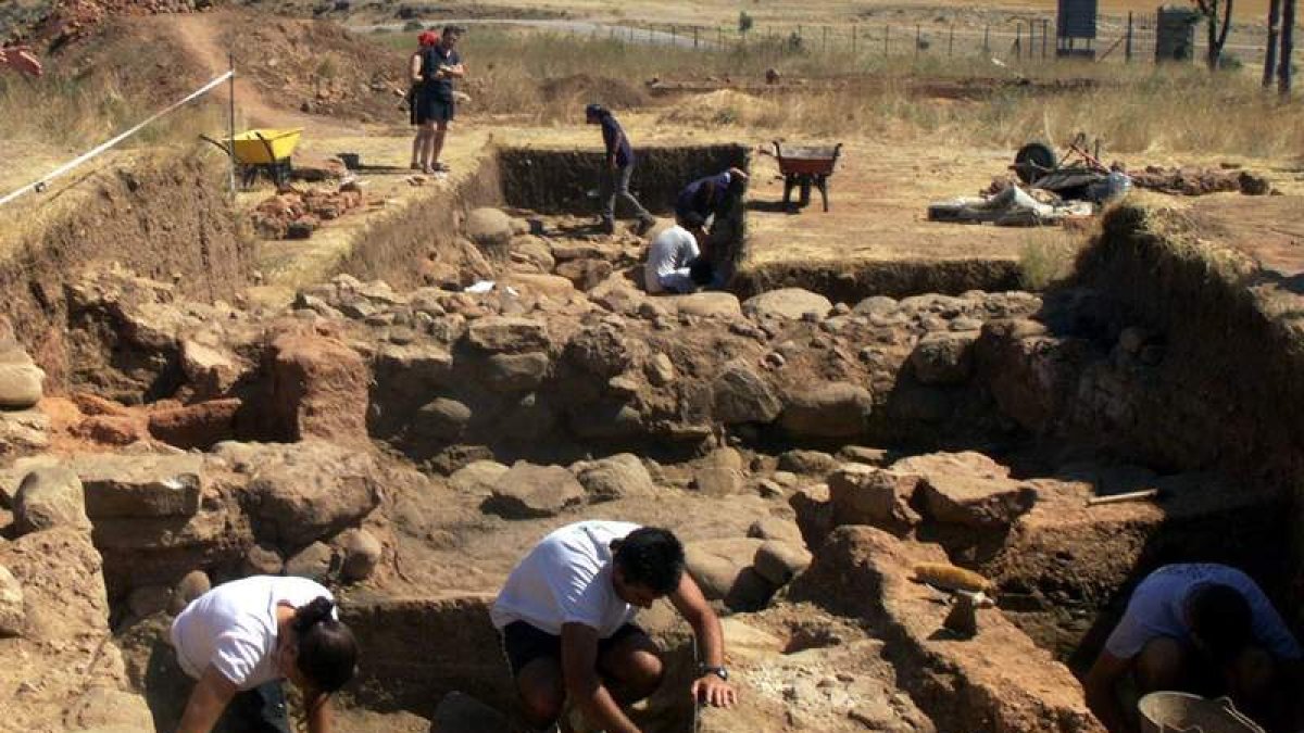 Foto de archivo de excavaciones en Numancia.