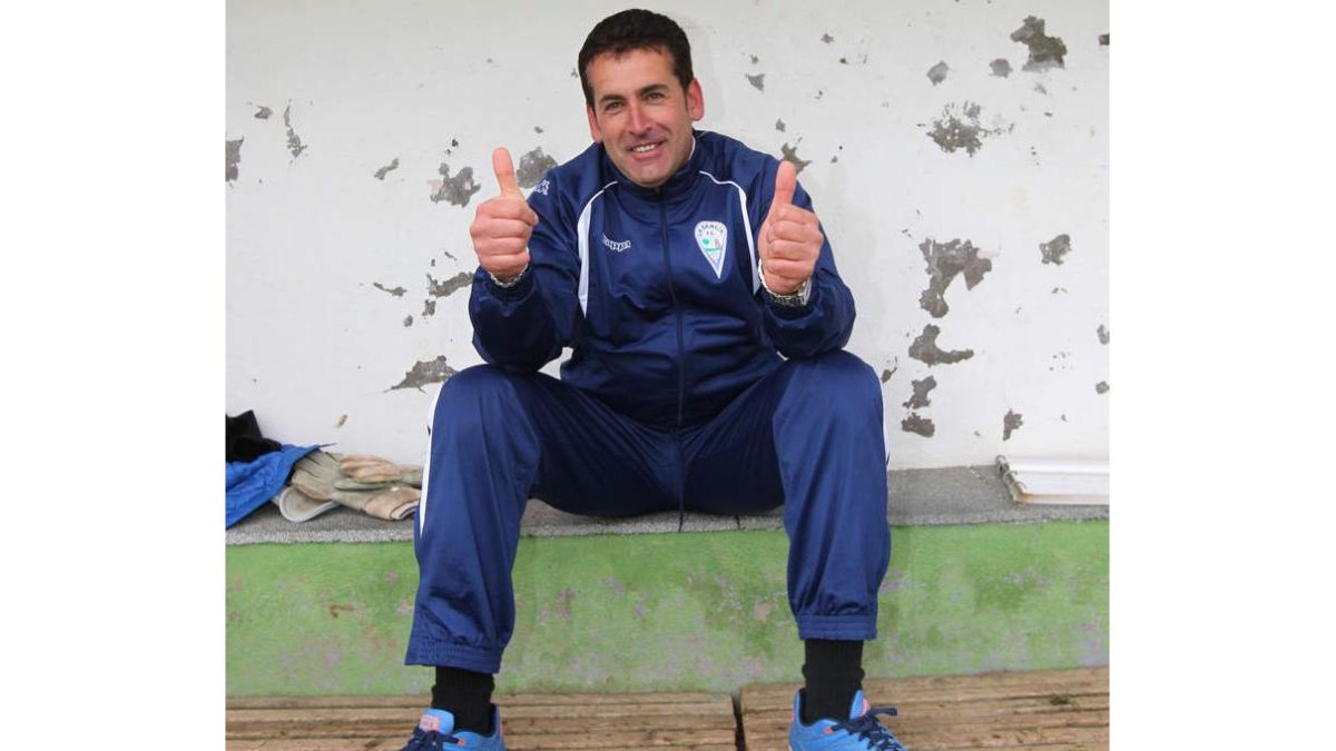 Carnicero ya puede ejercer de primer entrenador.