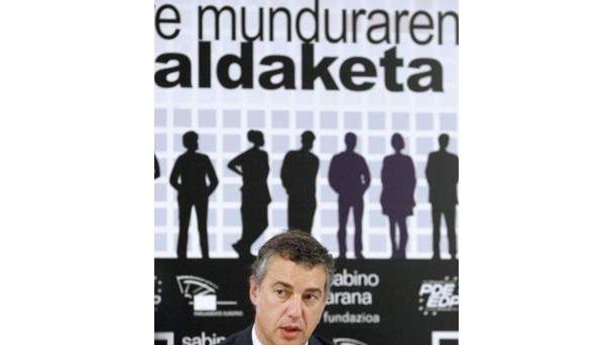 Urkullu acudió ayer al consejo del Partido Demócrata Europeo