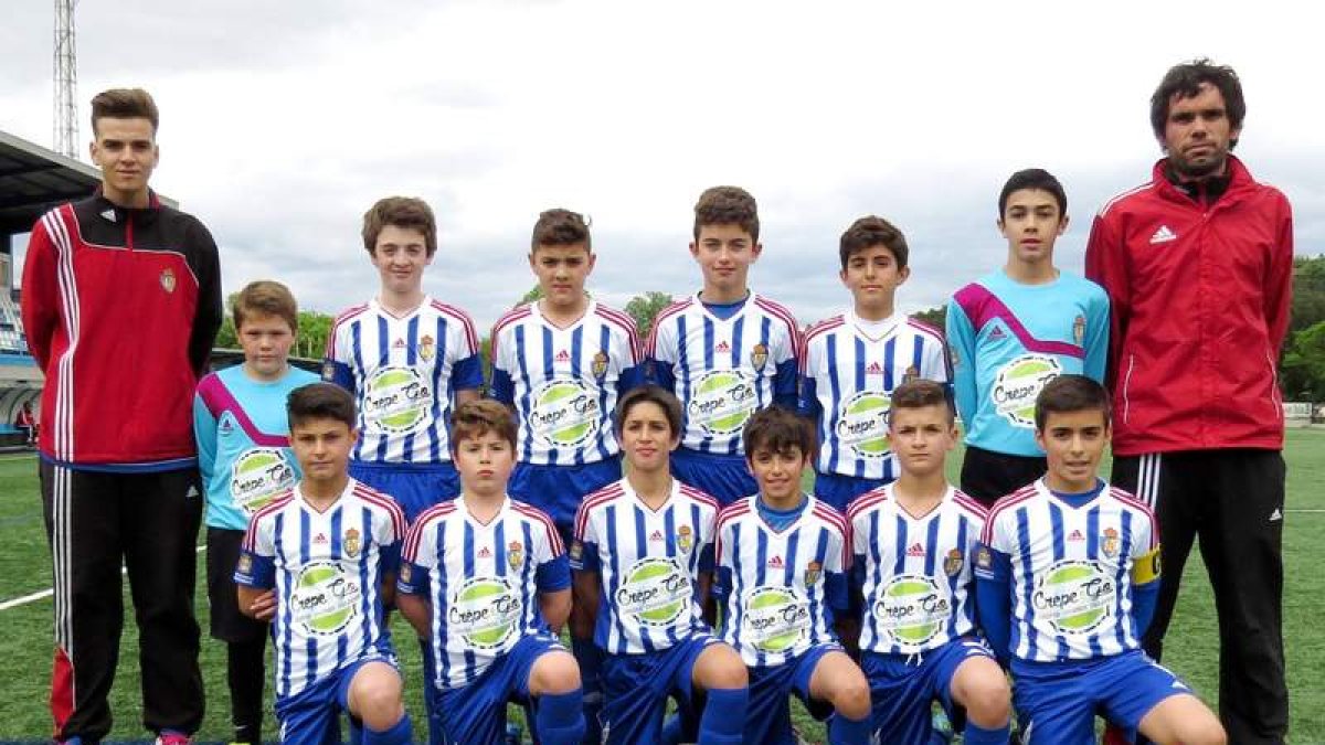 La Ponferradina A de la categoría alevín completó una temporada de ensueño con el título autonómico. DL