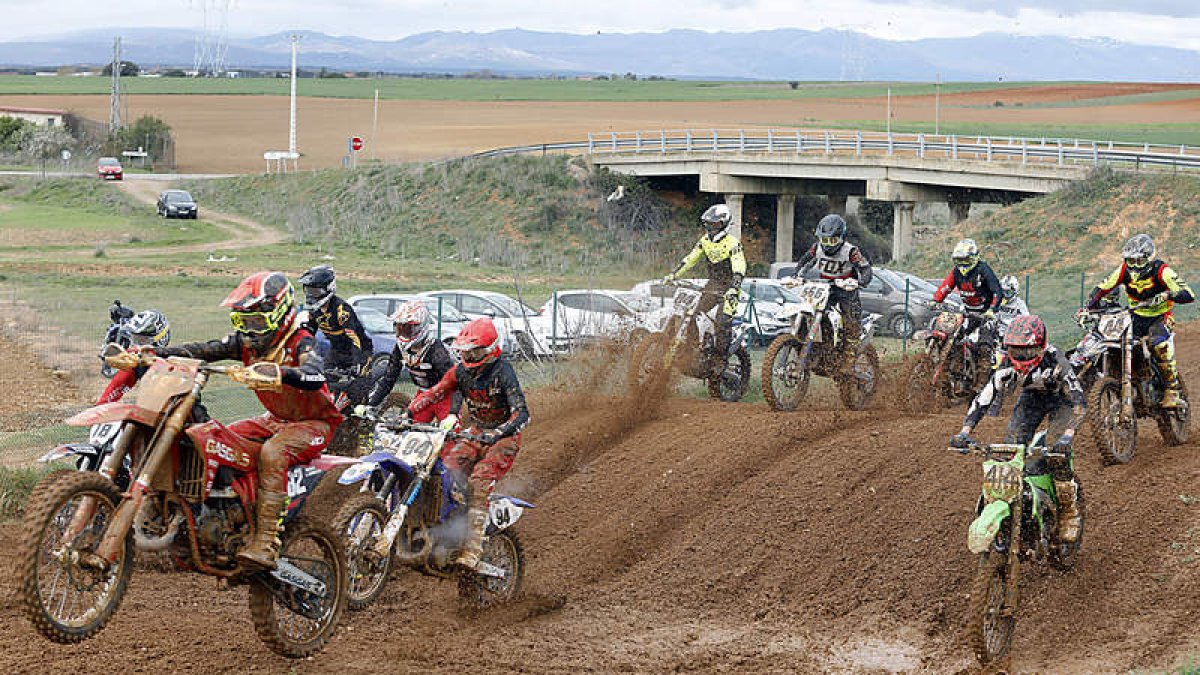 El circuito de La Salgada abrió las puertas a un Autonómico de excelente nivel. MARCIANO PÉREZ