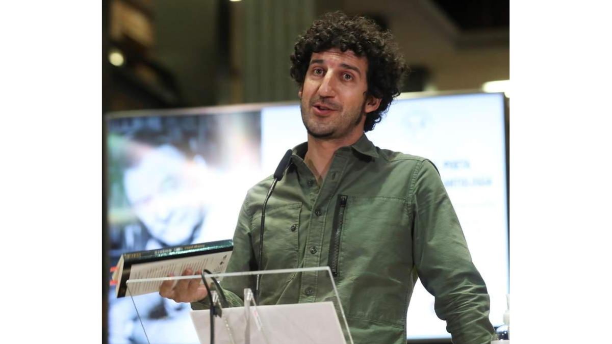 El compositor, cantane y escritor Marwan
