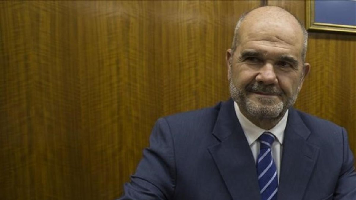 El expresidente andaluz Manuel Chaves, en la comisión de investigación del 'caso ERE', en el Parlamento andaluz.