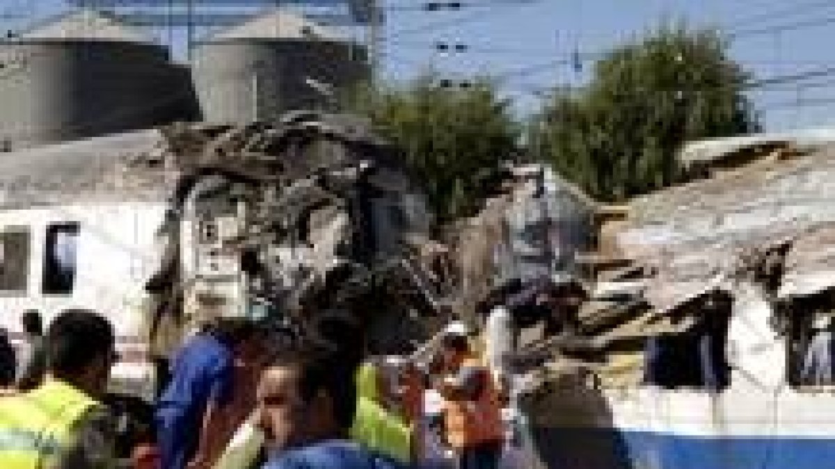 Estado en el que quedó el convoy siniestrado el día del accidente, a finales de agosto del 2006