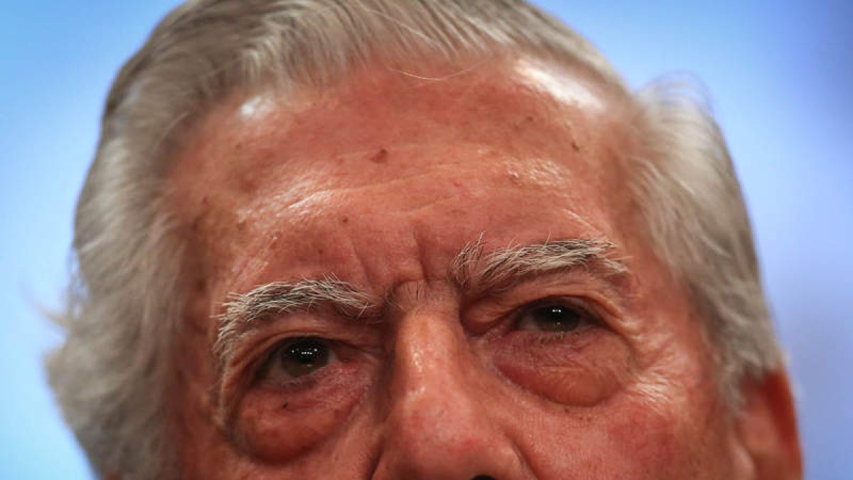 El escritor peruano Mario Vargas Llosa en una de sus últimas apariciones públicas