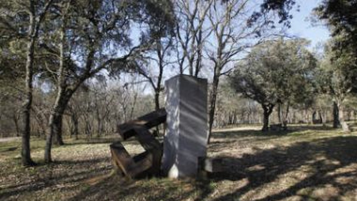 'Desencuentro', de José Luis Casas, es una de las cinco únicas obras con las que cuenta el parque