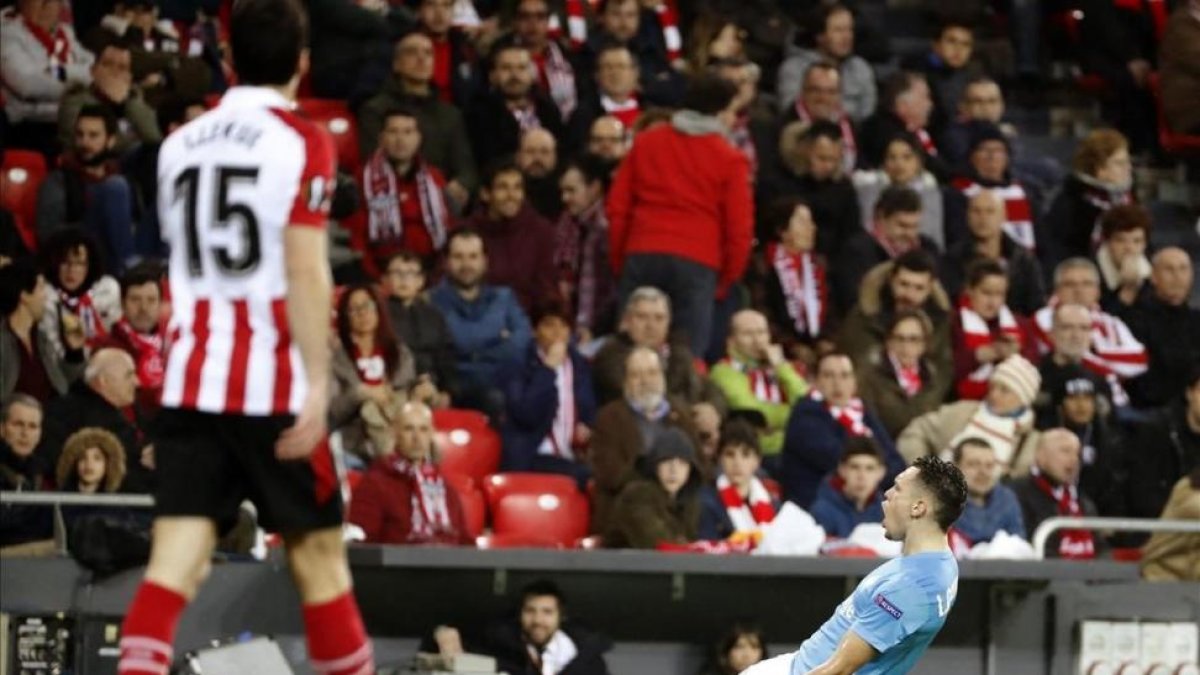 Ocampos celebra el gol que sentenció al Athletic