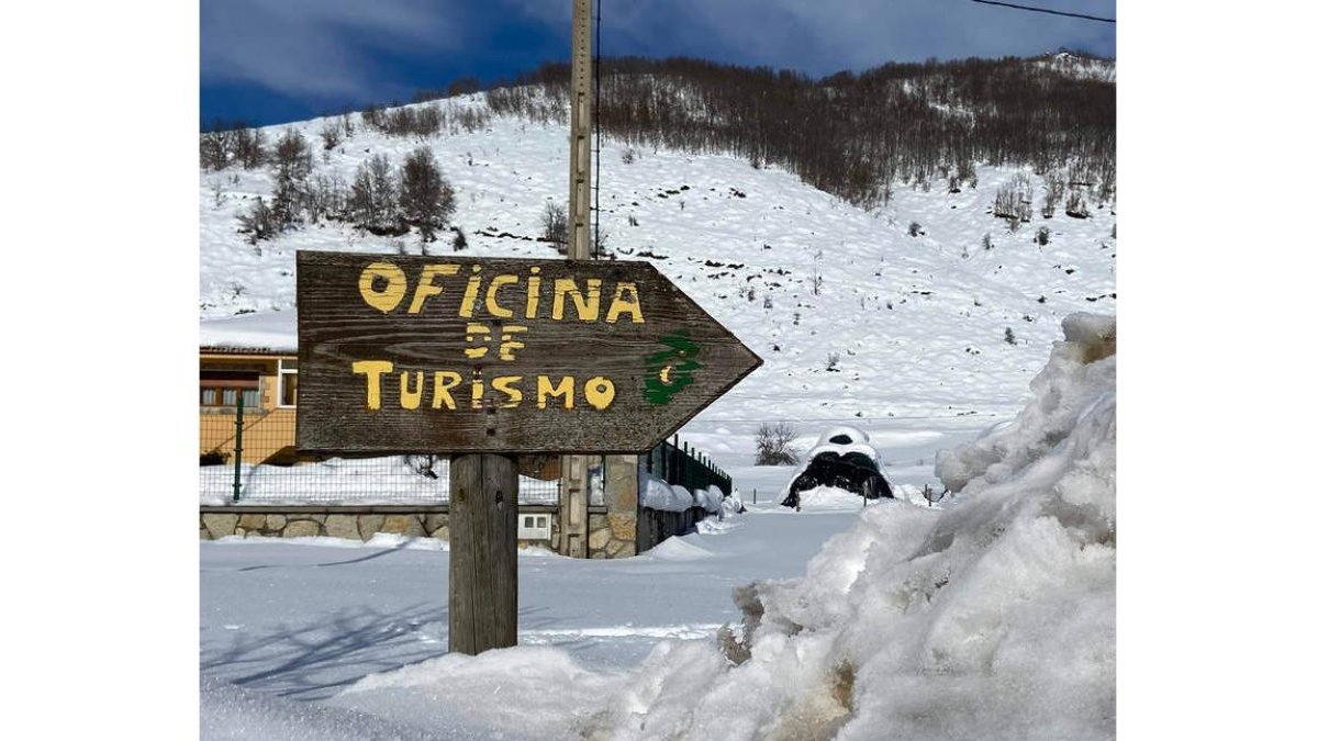 Desde hace décadas, León soporta una oferta invernal vinculada a la nieve, que tiene un pico base en navidades.