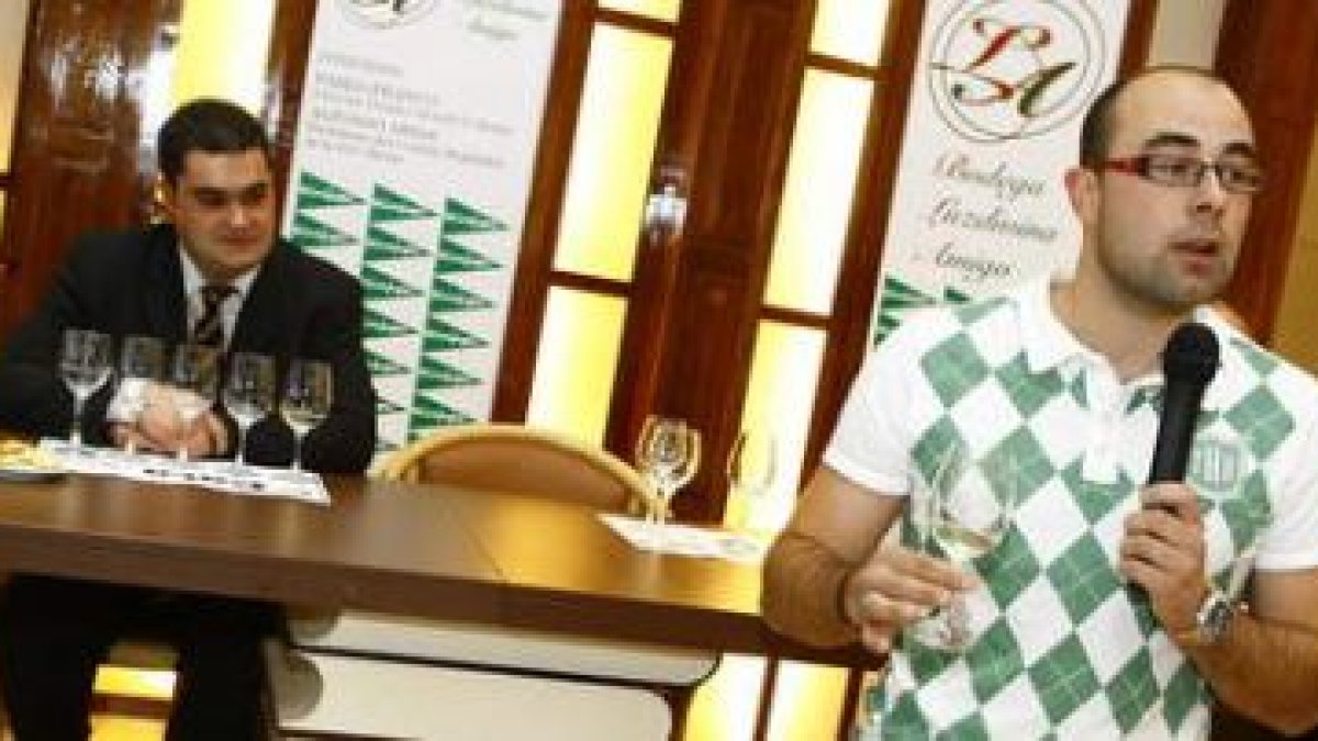 El bodeguero y director técnico de la DO Bierzo, durante la cata de ayer