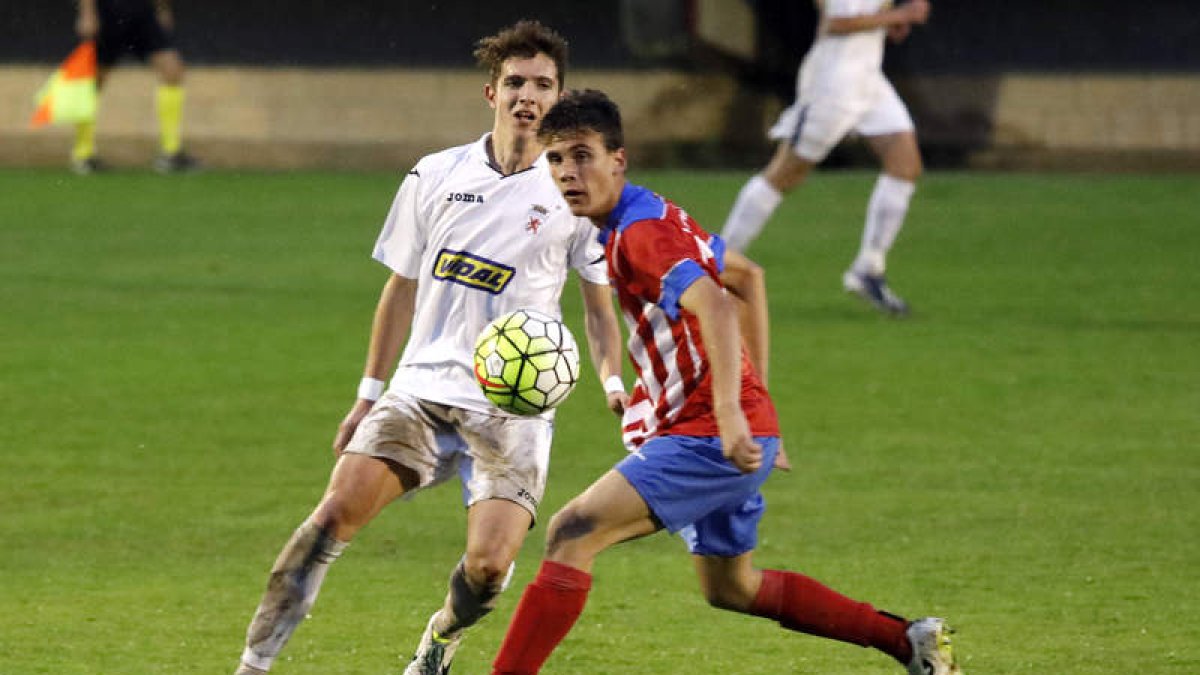 El equipo peñista no pudo pasar del empate en su feudo frente al colista del grupo. MARCIANO PÉREZ