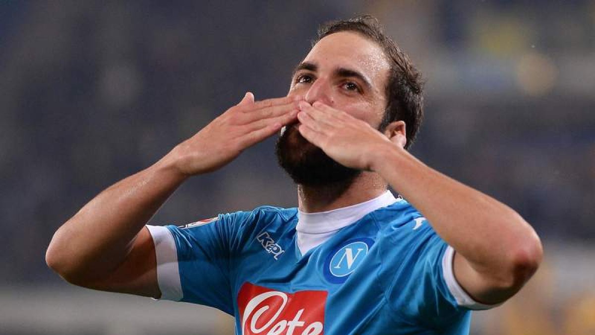 Higuaín, durante su etapa en el Nápoles, club que se siente traicionado por el argentino. ZANARDELLI