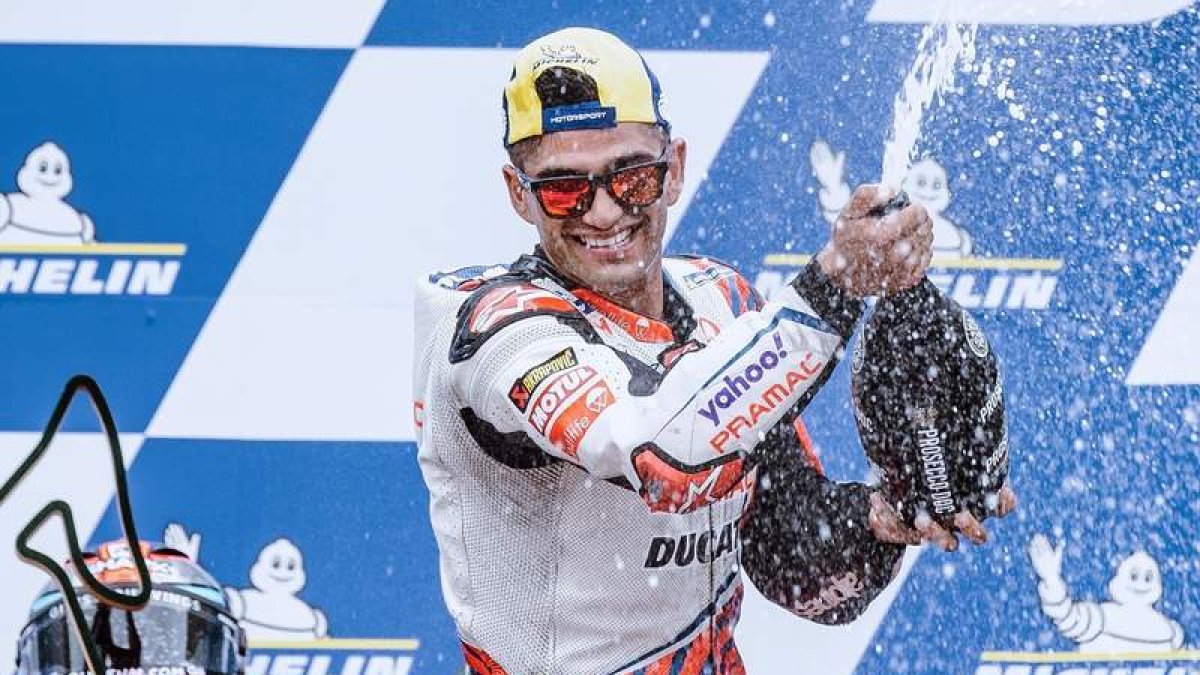 Jorge Martín celebra su primer triunfo en el Mundial de MotoGP. FEXPA