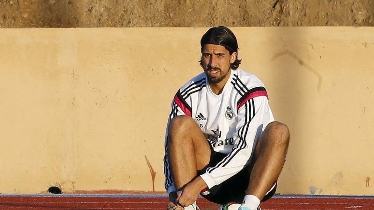 Khedira puede cambiar de aires en el mercado de invierno. En junio acaba contrato.
