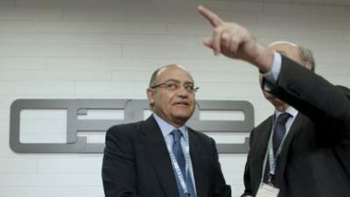 Díaz Ferrán, antes de la asamblea de la Ceoe.